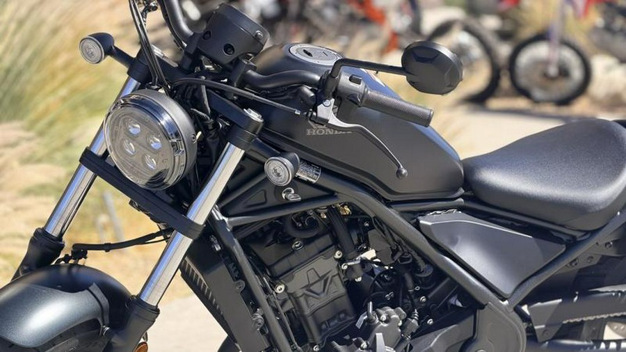 2026 Honda® Rebel 300 E-Clutch