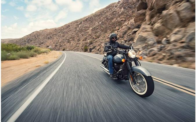 2019 Kawasaki VULCAN 900 CLASSIC LT