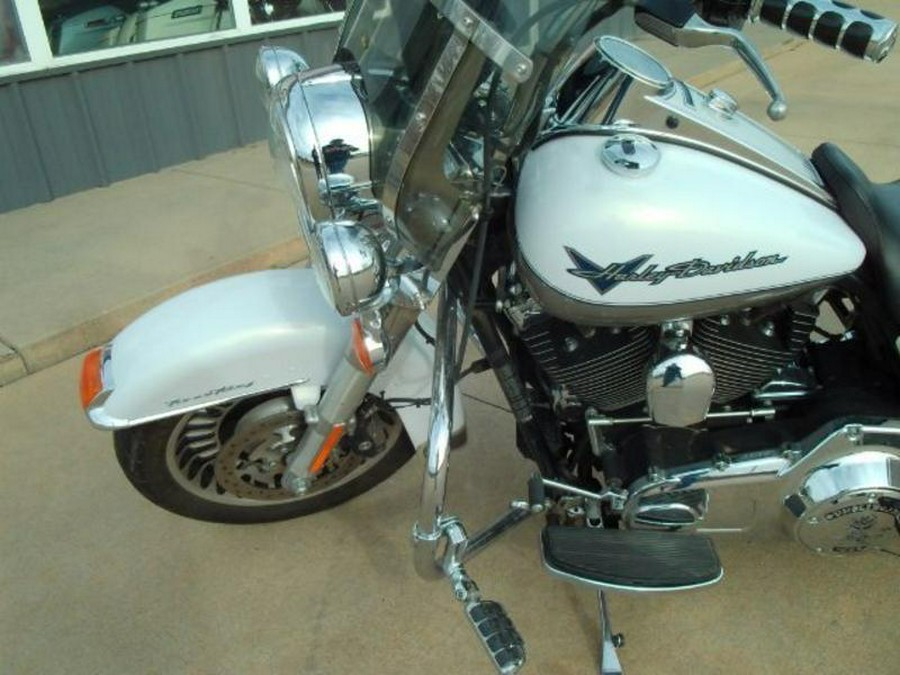 2009 Harley-Davidson® FLHR - Road King®