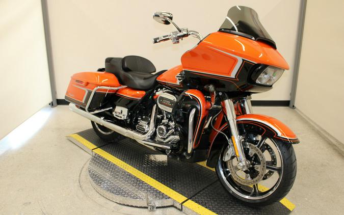 Used 2022 Harley-Davidson CVO Road Glide Limited FLTRKSE Motorcycle For Sale In Miami, Florida