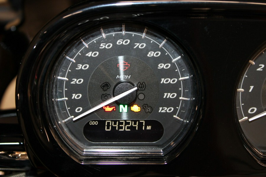 Used 2022 Harley-Davidson CVO Road Glide Limited FLTRKSE Motorcycle For Sale In Miami, Florida