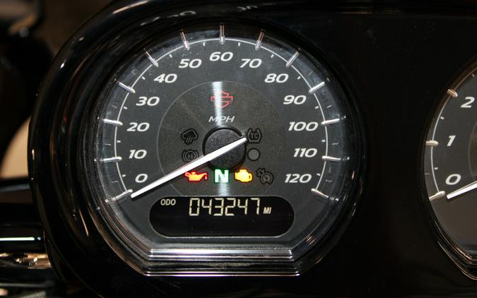 Used 2022 Harley-Davidson CVO Road Glide Limited FLTRKSE Motorcycle For Sale In Miami, Florida