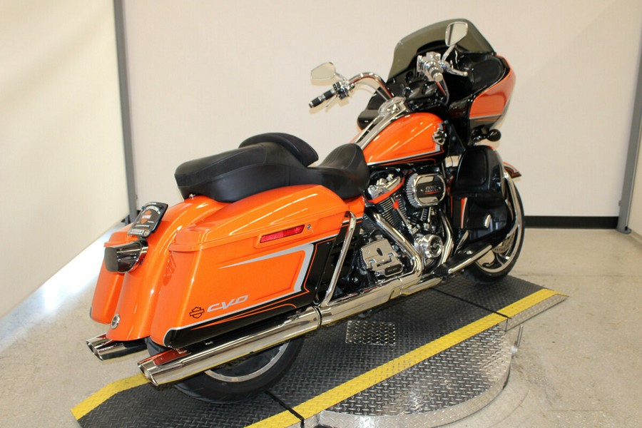 Used 2022 Harley-Davidson CVO Road Glide Limited FLTRKSE Motorcycle For Sale In Miami, Florida