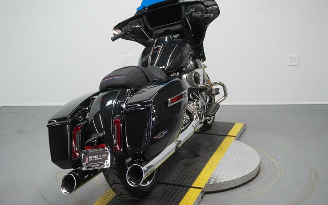 2026 Harley-Davidson® Street Glide® Midnight Ember Chrome Trim