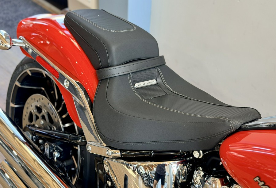 2026 Harley-Davidson Breakout®