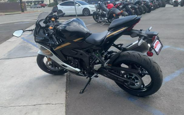2026 Kawasaki NINJA ZX-4RR ABS