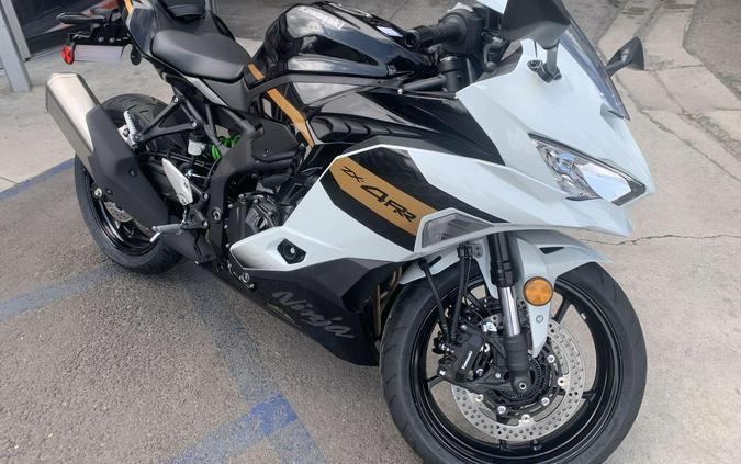 2026 Kawasaki NINJA ZX-4RR ABS