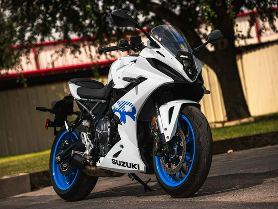 2026 Suzuki GSX 8R