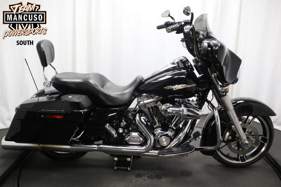 2011 Harley-Davidson® FLHX - Street Glide®