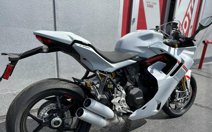 2024 Ducati Supersport 950 S White Stripe