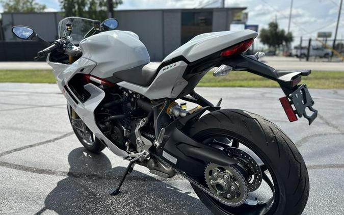 2024 Ducati Supersport 950 S White Stripe