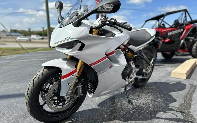 2024 Ducati Supersport 950 S White Stripe