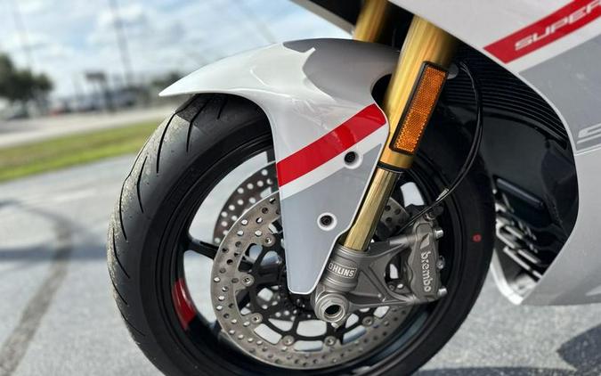 2024 Ducati Supersport 950 S White Stripe