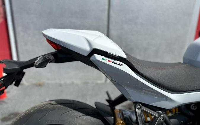 2024 Ducati Supersport 950 S White Stripe