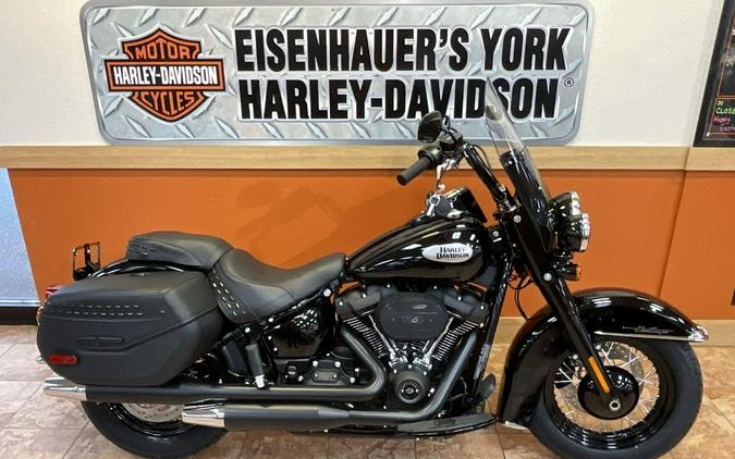 2024 Harley-Davidson® FLHCS - Heritage Classic