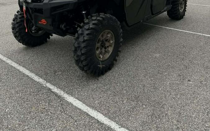 2026 Can-Am® Defender MAX X mr HD11 with half-doors