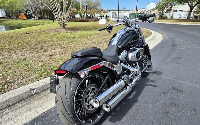 2025 Harley-Davidson Softail FXBR - Breakout