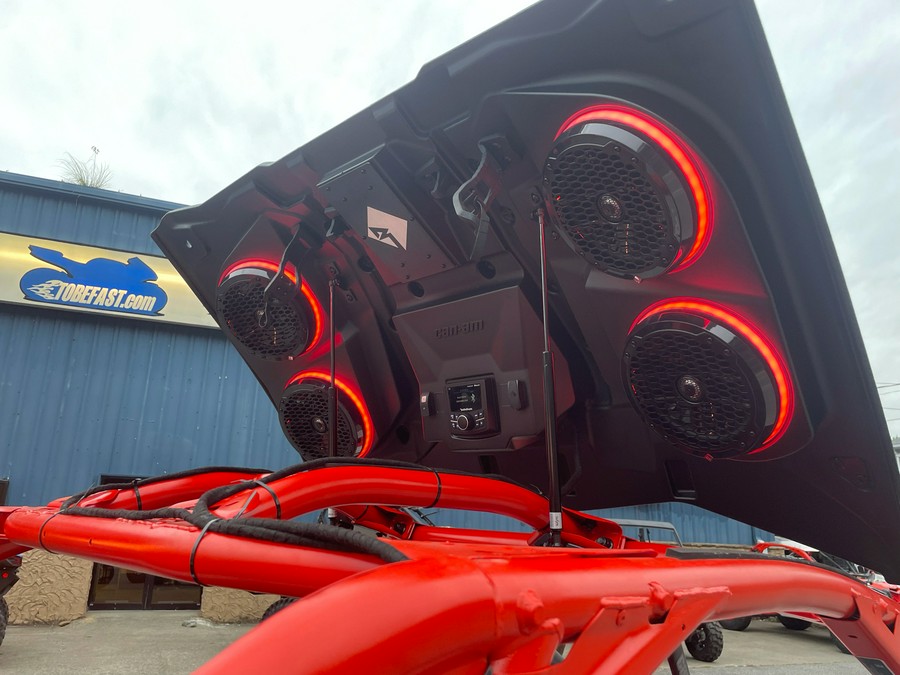2022 Can-Am Maverick X3 X RC Turbo RR