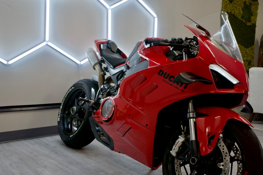 2022 Ducati Panigale V4