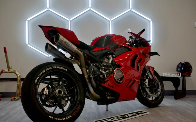 2022 Ducati Panigale V4