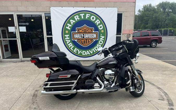 2014 Harley-Davidson® FLHTCU - Electra Glide® Ultra Classic®