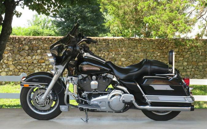 2007 Harley-Davidson FLHTC - Electra Glide Classic