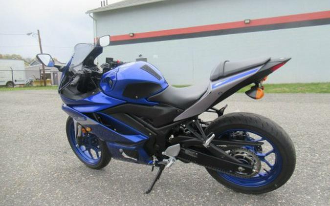 2021 Yamaha YZF-R3 ABS