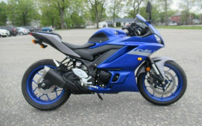 2021 Yamaha YZF-R3 ABS