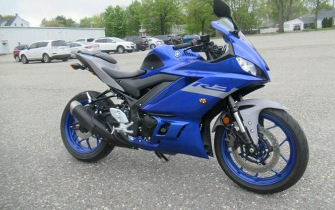 2021 Yamaha YZF-R3 ABS
