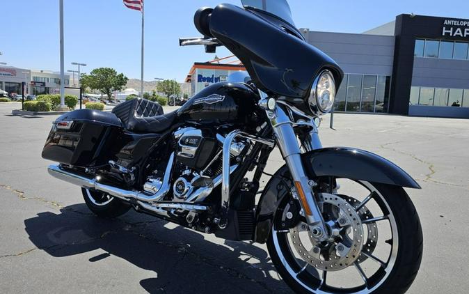 2023 Harley-Davidson® FLHX - Street Glide®