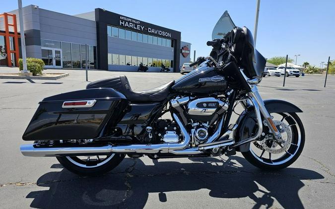 2023 Harley-Davidson® FLHX - Street Glide®