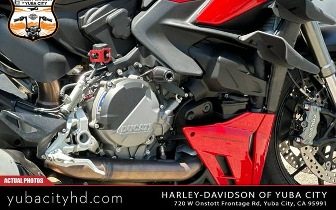2024 DUCATI STREETFIGHTER V2