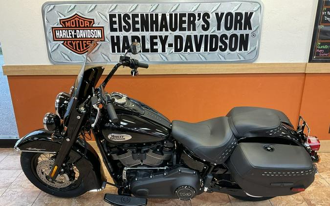 2024 Harley-Davidson® FLHCS - Heritage Classic