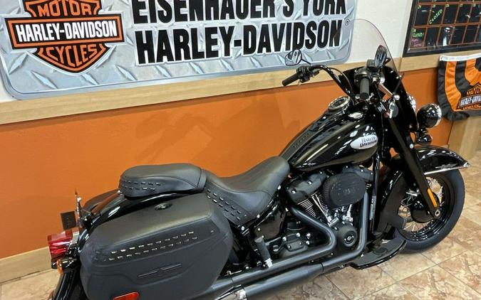 2024 Harley-Davidson® FLHCS - Heritage Classic