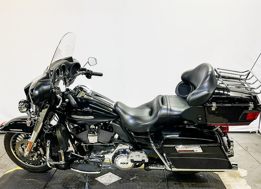 2011 Harley-Davidson® FLHTK - Electra Glide® Ultra Limited