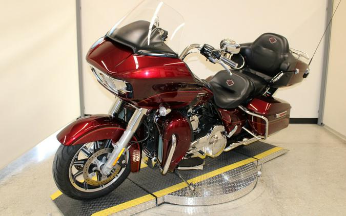 Used 2016 Harley-Davidson Road Glide Ultra Grand American Touring FLTRU Motorcycle For Sale In Miami, Florida
