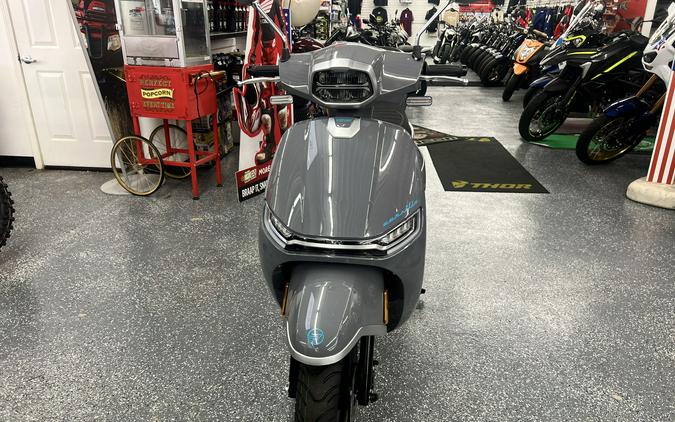 2025 Keeway Versilia 150