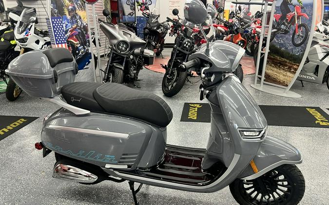 2025 Keeway Versilia 150