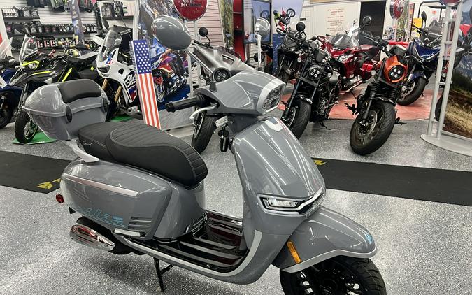 2025 Keeway Versilia 150