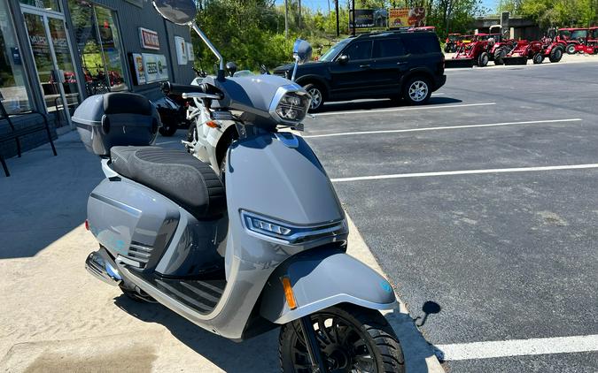 2025 Keeway Versilia 150