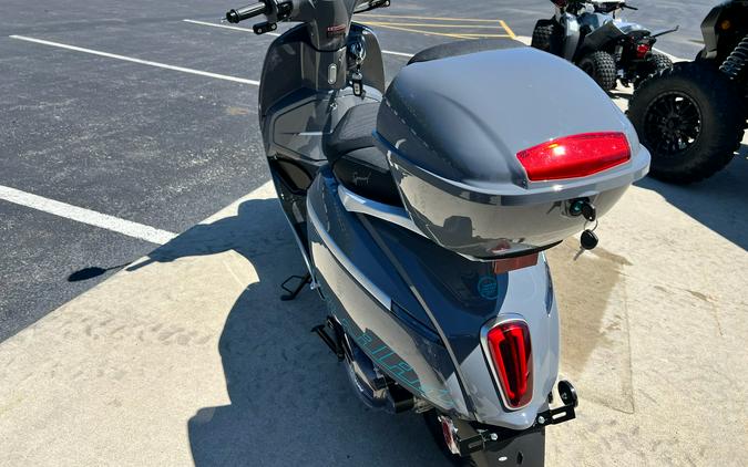 2025 Keeway Versilia 150