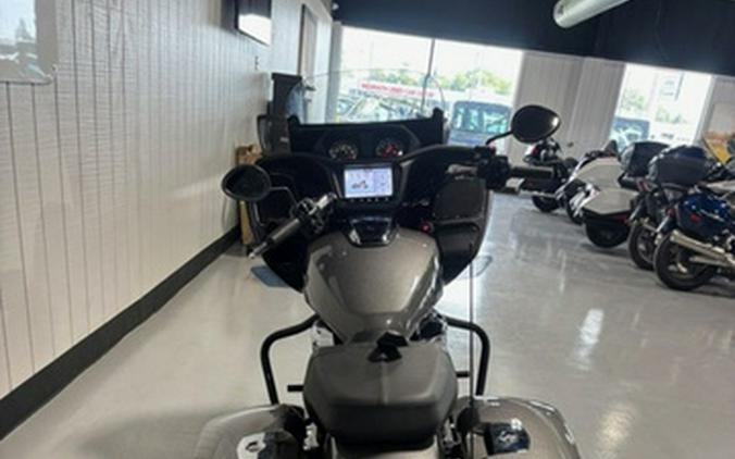 2020 Indian Challenger Titanium Metallic