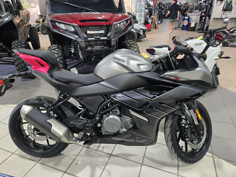 2026 CFMOTO 300SS