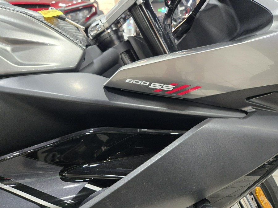2026 CFMOTO 300SS