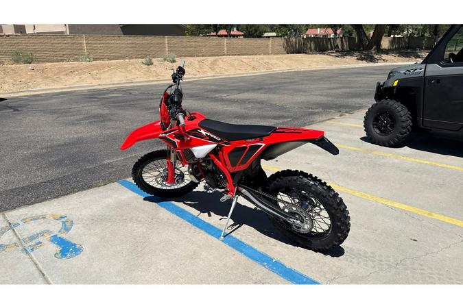 2027 300 RR X-PRO - Beta Motorcycles