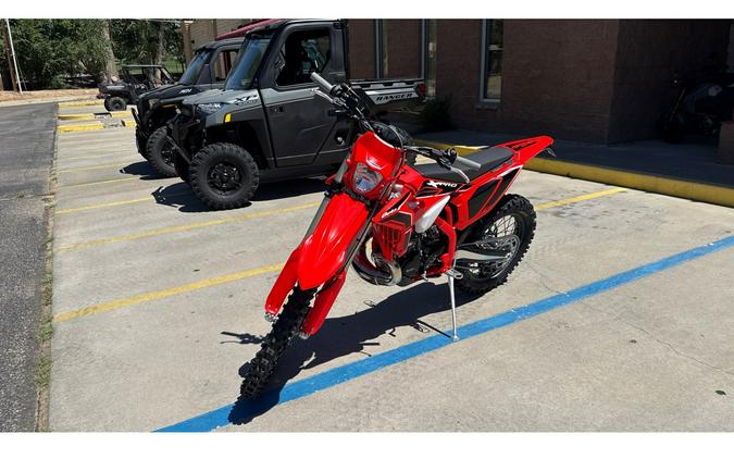 2027 300 RR X-PRO - Beta Motorcycles