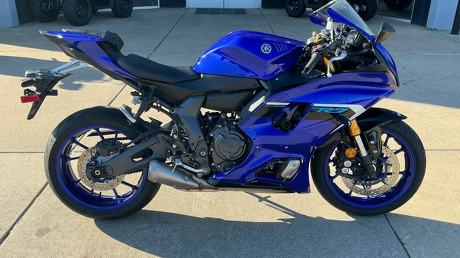2025 Yamaha YZF R7