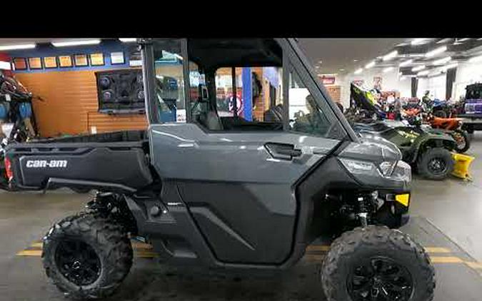 2024 Can-Am Defender DPS CAB HD9