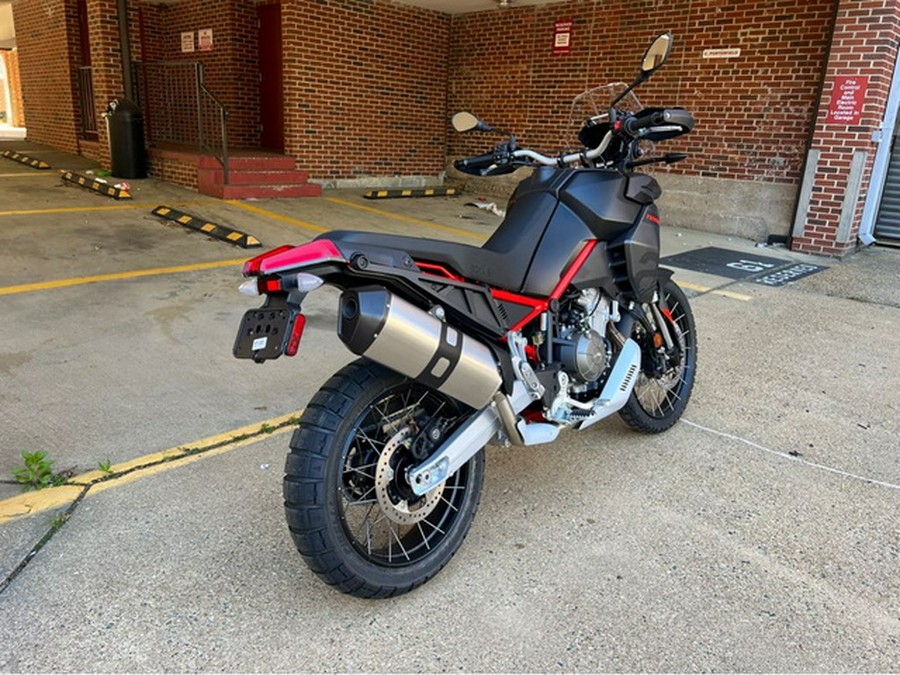 2024 Aprilia Tuareg 660