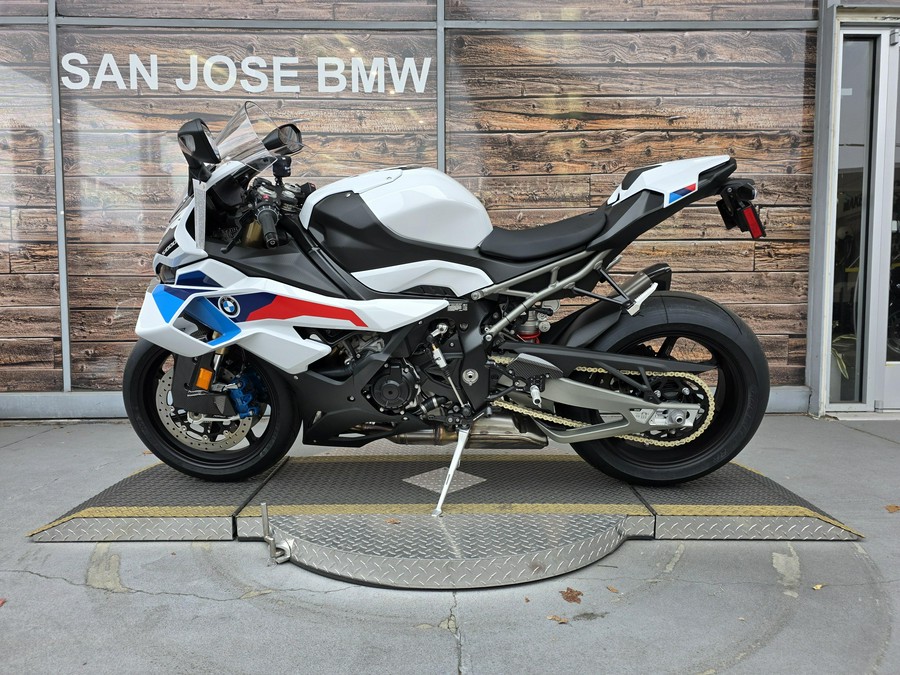 2026 BMW S 1000 RR